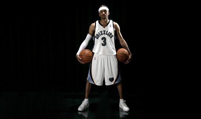 开云：足坛震撼！天价转会刷新纪录，超级巨星加盟豪门引全球瞩目