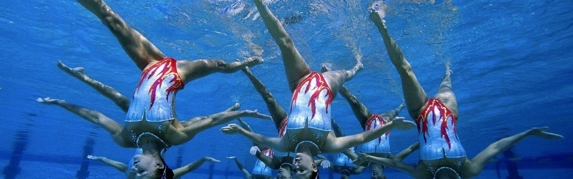 开云体育app下载-英超争冠白热化，曼城、阿森纳、利物浦三强鼎立，赛季末悬念迭起