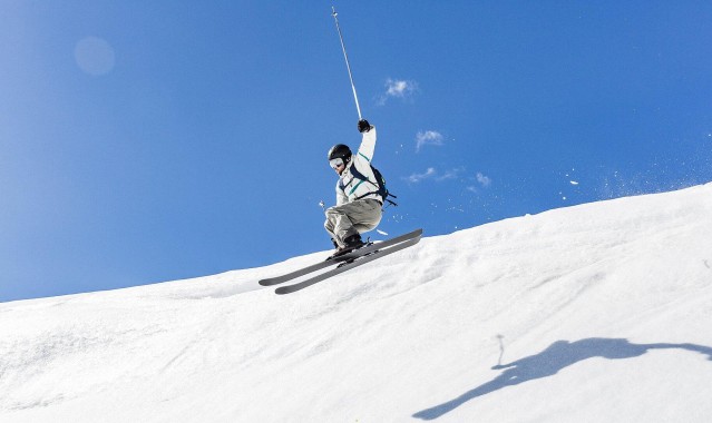 开云|梅西梅开二度助迈阿密国际逆转取胜 球迷欢呼球王风采依旧