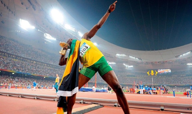 开云体育app下载|意甲联赛激战正酣，尤文图斯绝杀AC米兰，国际米兰领跑积分榜